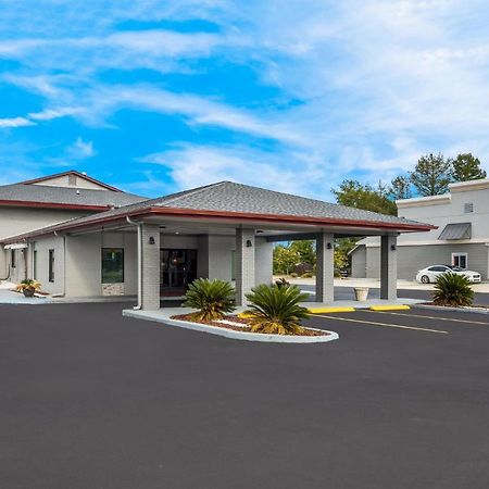 Red Roof Inn & Suites תומאסוויל מראה חיצוני תמונה